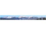 Kranjska reber (Kašni vrh) - Kašna planina Panoramska fotografija gora na severo-zahodu. Levo Grintovec, naprej pa jih ne poznam.